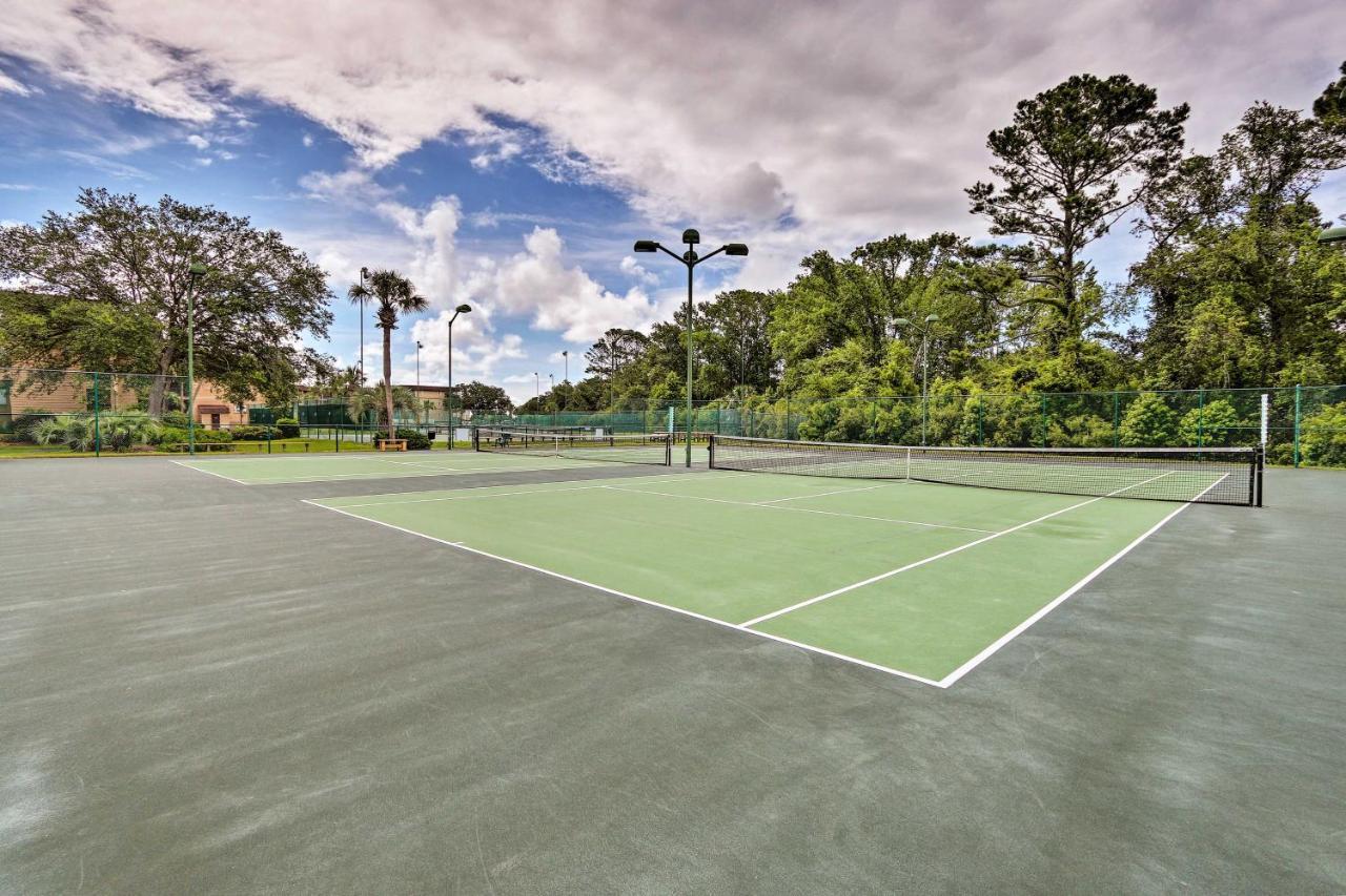 Hilton Head Island Condo - Walk To Pool And Beach! Exterior photo